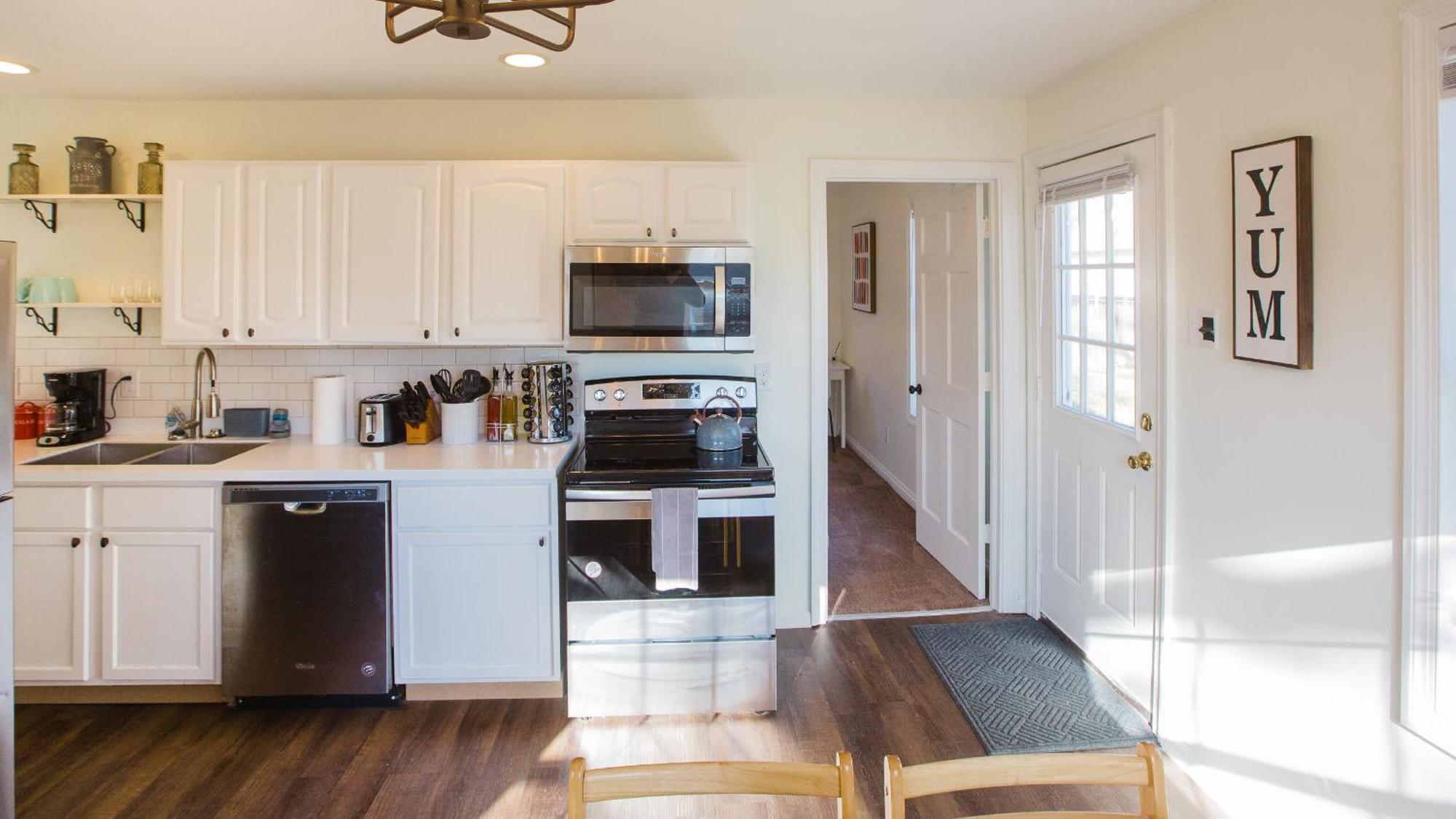 Villa 5 Mins To Speedway! Walk To Zoo, Wr Park, Iupui! Indianapolis Exterior foto
